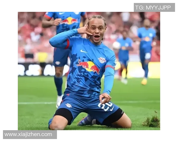 哈维西蒙斯:年轻天才在足球赛场上的崛起与未来展望 哈维西蒙斯:年轻天才在足球赛场上的崛起与未来展望